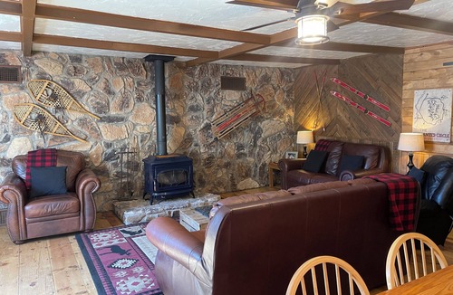 Red River Cabin | The Outback on the Creek - No Pets Allowed