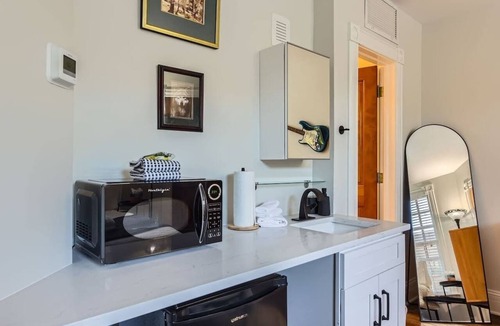 Five Points Apartment | The Outlaw's Hideout | Curtis Park Club | RiNo