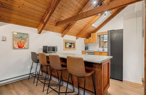 East Kootenay Cabin | The Outpost Cabin | Wood-Burning Fireplace | Cozy