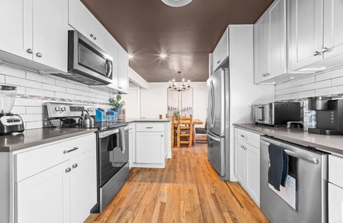 Northglenn House | The Peakline Lodge | Gym Hot Tub Game Room