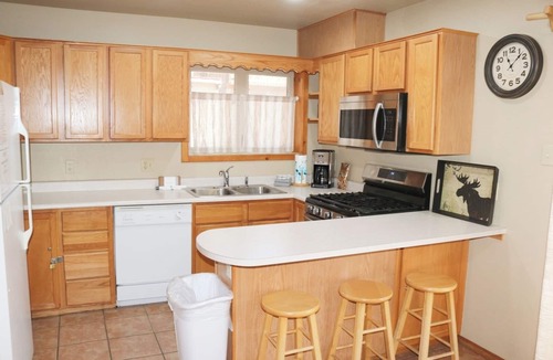 Red River House | The Pinion - In Town - On the River - Washer/Dryer