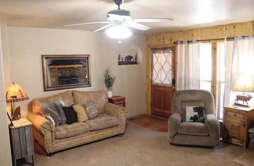 Red River House | The Pinion - In Town - On the River - Washer/Dryer