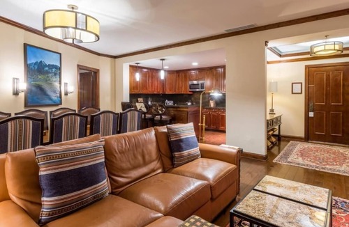 Aspen Cabin | The Ritz Carlton Club Aspen Highlands Colorado 2 Bedroom 2 Bathroom Sleeps 6!