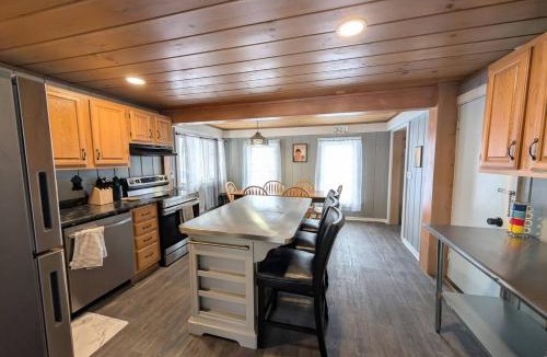 Conway House | The Saco Valley Stay