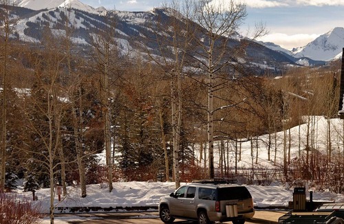 Snowmass Village House | The Snowmass Club! Normal rate 750.00 a night ****GREAT DEAL****
