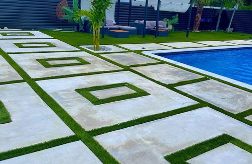Miami Gardens House | The Stadium House: Luxurious, Modern, Fun Home!