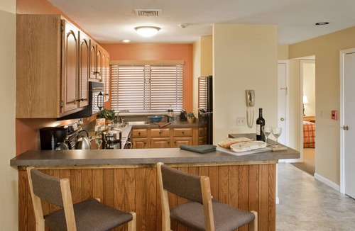 Laconia Hotel | The Summit Resort