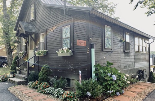 Gilmanton Cottage | The Sunset Place