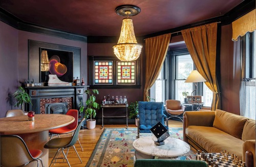 Corey Square Bed & Breakfast | The Turret - Ash Street Inn