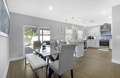 Tropic Palms House | The Vacation Getaway