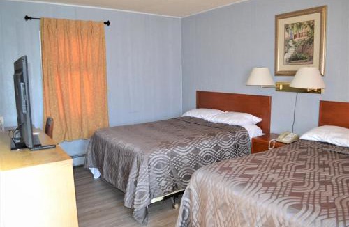 Burstall Hotel | The Villager Motel