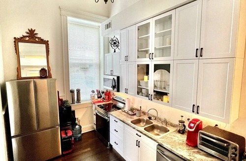 Mansfield Apartment | The Voegele Historic Loft BnB Apartment
