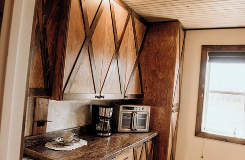 Central Alberta Cabin | The Wildrose Parlour | Old World Escape | Cozy Cabin at Go Hard Ranch