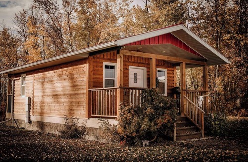 Central Alberta Cabin | The Wildrose Parlour | Old World Escape | Cozy Cabin at Go Hard Ranch