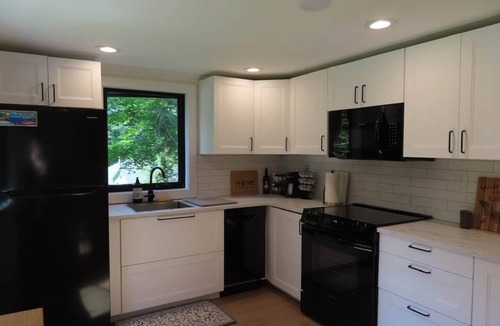 Bristol House | The Wildwood | 3BR Near Newfound Lake