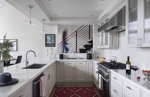Jackson Villa | Three Bedroom, Open Concept Living