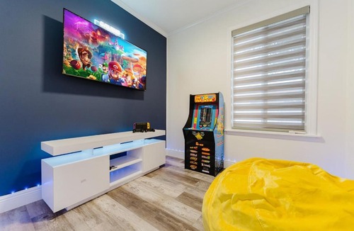 Delray Beach Villa | Three-Bedroom Villa with Private Jacuzzi and Game Room - Near Atlantic Ave