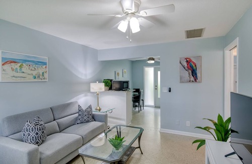 Singer Island Apartment | Three condos less than a mile to the beach with courtyard and charcoal grill
