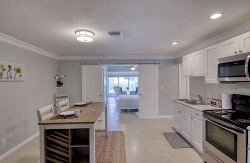 Singer Island Apartment | Three condos less than a mile to the beach with courtyard and charcoal grill