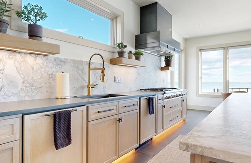 Old Orchard Beach House | Tidal House + Beach Haven | Week Stay Discount