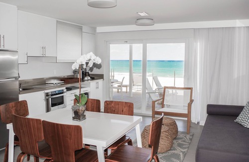 Lauderdale-by-the-Sea Hotel | Tides Inn Hotel