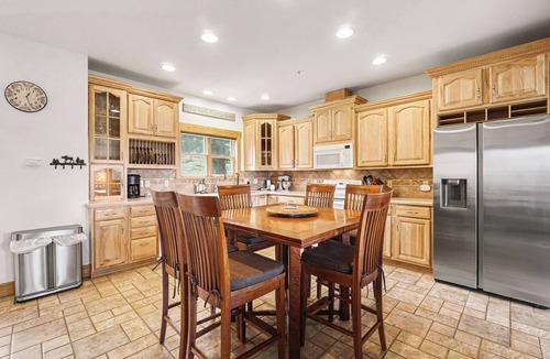 Estes Park Condo | Timberline Haven S3 - 3 bedroom Condo - Mtn and Lake Views