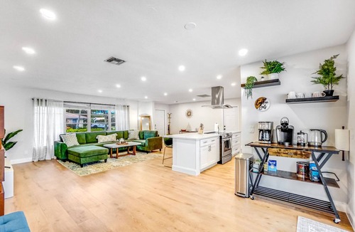 Boynton Beach House | Time for Memories! Tropical Oasis: Golfview Harbor Home (Extended Stays Allowed)