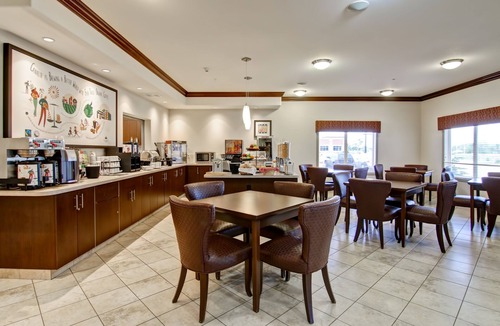 Tisdale Hotel | Tisdale Canalta Hotel