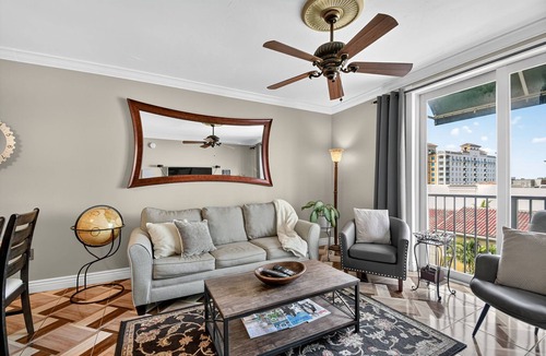 Downtown West Palm Beach Condo | Top Floor Living/Penthouse 1BR Condo in the Heart of Cityplace, WPB