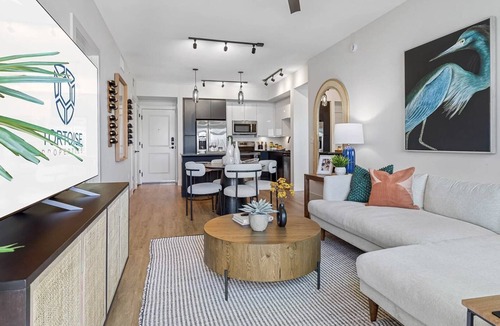 Progressive Northwest Apartment | TortoiseOne 1BD 18 - One Bedroom Apartment, Sleeps 2