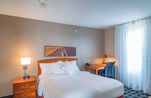 Streetsboro Hotel | Towneplace Suites By Marriott Streetsboro