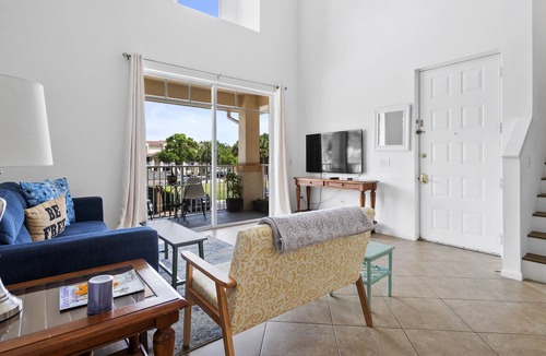 Abacoa House | Townhome in the Heart of Jupiter