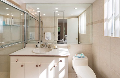 Eastern Shores House | Townhome on the water retreat