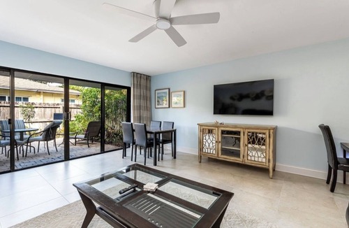 Palm Beach Shores House | Townhouse in Palm Beach Shores