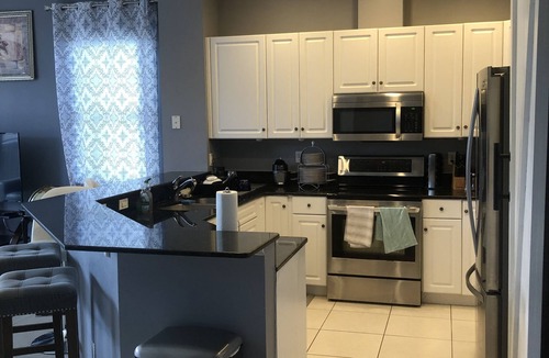 South Palm Park Neighborhood Association House | Townhouse Mile from Beach & 3 Blocks from Intercostal