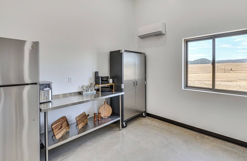 Piedmont House | Trailer Parking & Hill Views! Sturgis Rally Base