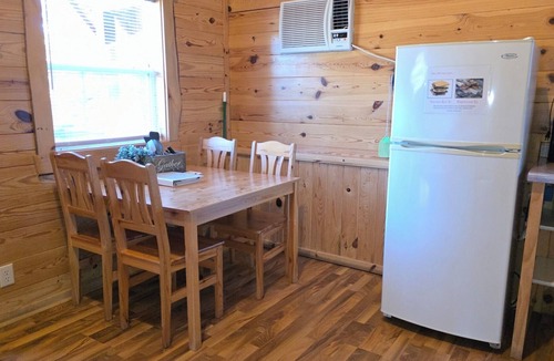 Rapid City Cabin | Trails End #6 at Rustic Ridge