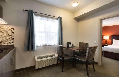 Kindersley Hotel | Travelodge by Wyndham Kindersley