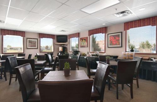 Stony Plain Hotel | Travelodge by Wyndham Stony Plain