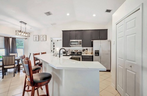 Port Saint Lucie House | Treasure Coast of FL with King Size Suite