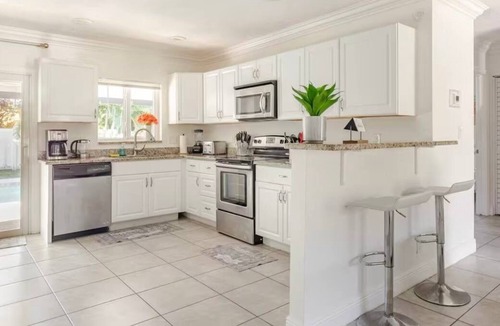 Delray Beach House | Tropical Delray Beach Villa with heated pool