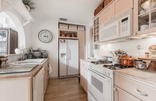Southside House | Tropical Designer House in the Heart of Antique Row WPB 5 min to the beach