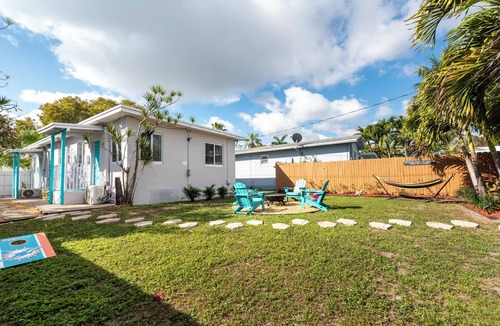 South Lake Apartment | Tropical Oasis 8 min to Beach