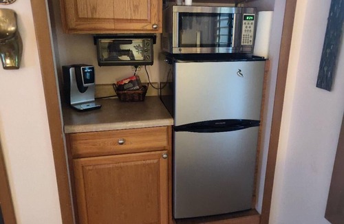 Jensen Beach Apartment | Tropical paradise getaway on the Treasure Coast -FL-
