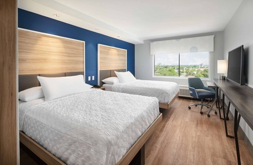 Dania Beach Hotel | Tru By Hilton Ft. Lauderdale Airport