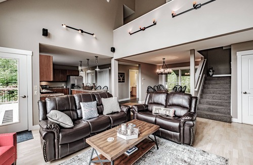 Sunday River Area House | Twin Peaks West- At Sunday River! Rent one unit or both with adjoining access