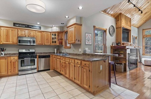 Bethel House | Twitchell Brook Townhouse-Unit 3
