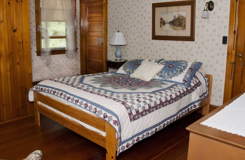 Moultonborough House | Two Bedroom Suite in Lakehouse Lodge for Adults Only - 2 Night Minimum Stay