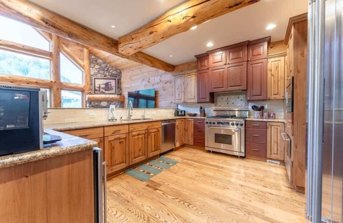 Crested Butte House | TY Slate River Camp