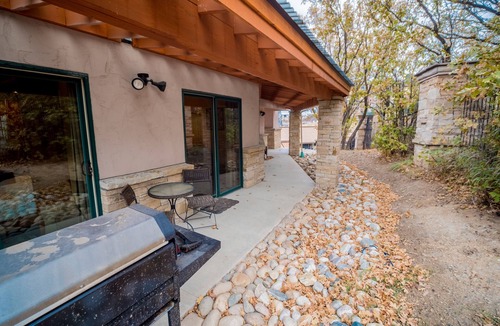 Steamboat Springs House | Under the Gondola - Moose View Suite, Dog Friendly!
